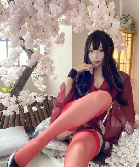 自慰喷水亚洲无码-不卡韩剧电影免费在线